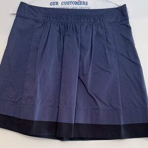 LIKE NEW! J. Crew Blue Cotton Knee Length Pleated Skirt Navy Contrast Hem Sz 10